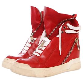 Autre Marque Elena Iachi, Sneakers alte in pelle rossa.