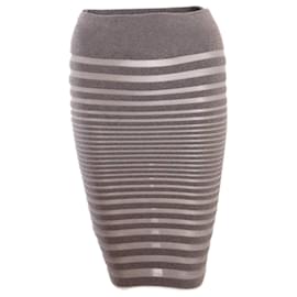 Alexander Wang, falda gris semitransparente en talla XS (Tramo).