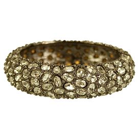 KENNETH JAY LANE Pulsera de mujer con cabujón de diamantes de imitación y cristales transparentes con bisagra ancha