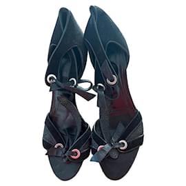 Décolleté Givenchy in pelle nera nubuck e beluga taglia 39