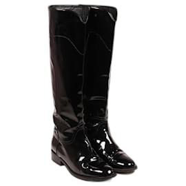 Increíbles botas Chanel de charol
