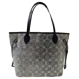 LOUIS VUITTON Monoglam Neverfull MM 2023 Modelo - Louis Vuitton