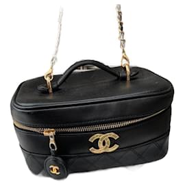 Chanel Vanity Case in pelle nera
