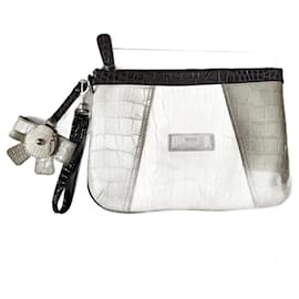 Pochette Guess in Vernice Panna Beige ed Ecru