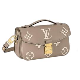 Louis Vuitton Pochette LV Metis Est Ovest