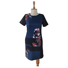 Kleid Vera Wang Simply