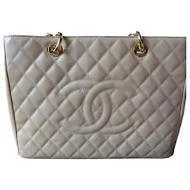 Chanel Shopper Tasche Beige aus Kaviarleder