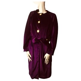Autre Marque Abrigo de terciopelo morado