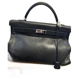 Borsa a mano Hermès Kelly 40 in pelle Togo nera