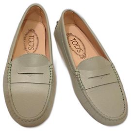 Tod's Leder Loafer Hellgrün