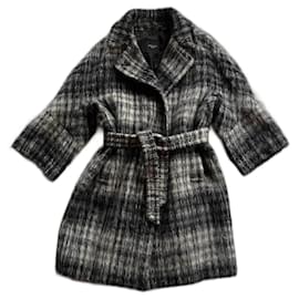 Abrigo de lana gris con cinturón Weekend Max Mara