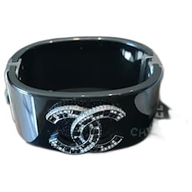 Bracciale Chanel Nero Resina