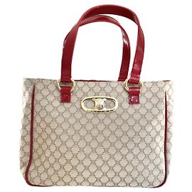 Bolsa Céline Triumph Monograma e Couro Envernizado Vermelho