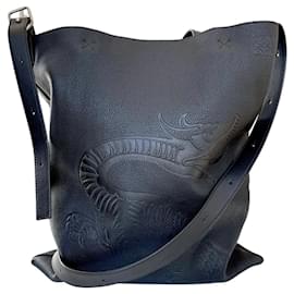 Borsa shopping Loewe Dragon in pelle martellata nera