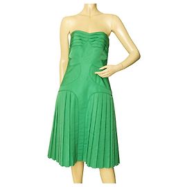 Abito midi con gonna a pieghe bustier in seta verde erba di Zac Posen 8