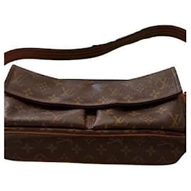 Louis Vuitton Borsa Viva Cité in Pelle