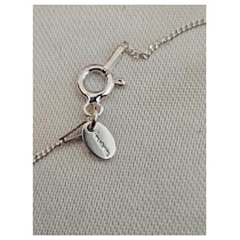 Collana Guess Amberata in argento con pendente cristalli azzurri