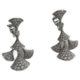 Autre Marque Pendientes Divas Dream en oro blanco 18K y diamantes