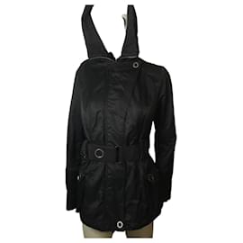 Guess Parka Schwarz Baumwolle Nylon