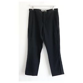 Otoño Marni 2010 Pantalones cortos negros con ribetes ribeteados