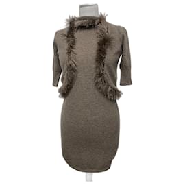 Twinset Cardigan und Kleid aus Kaschmir mit Straußenfedern Taupe - Autre Marque