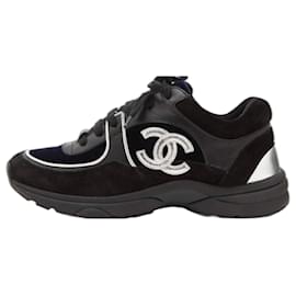 Sneakers basse Chanel CC in scamosciato e velluto blu navy