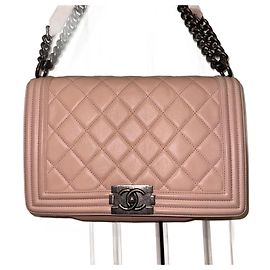 Chanel Boy Bag Rosa in Pelle d'Agnello