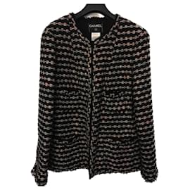 Chanel Chaqueta clásica de tweed sin cuello