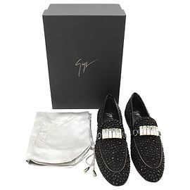 Mocassini Giuseppe Zanotti decorati in pelle scamosciata nera
