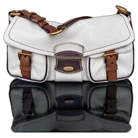 Prada Handtasche aus Leder Weiß