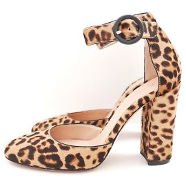 Gianvito Rossi Pumps aus Kalbshaar mit Leopardenmuster und Knöchelriemen