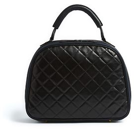 Chanel Vanità classica senza tempo nera