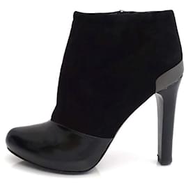 Fendi Stiefeletten aus schwarzem Leder