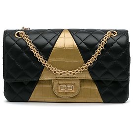 Pelle di agnello goffrata coccodrillo nera media Chanel 2.55 Borsa con patta foderata ristampa
