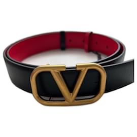 Modelo Valentino Garavani