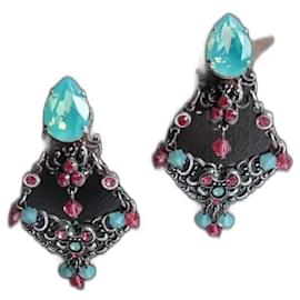 Pendientes de clip Jacqueline Singh Paris con piedras naturales - Autre Marque