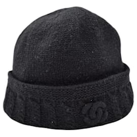 Gorro Chanel de cachemira negro con logo CC