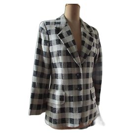 Louis Féraud Chaqueta de lana, taille 40.