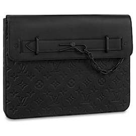 Louis Vuitton LV Pochette steamer neuf