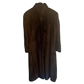 Autre Marque Abrigo de piel de visón negro de piel completa de Saga Mink