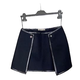 Jupe courte noire en laine et soie Balenciaga Taille 36
