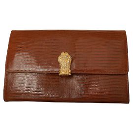 Gianfranco Ferré Gianfranco Ferre Pochette con patta in pelle di lucertola marrone Zampa di leone color oro