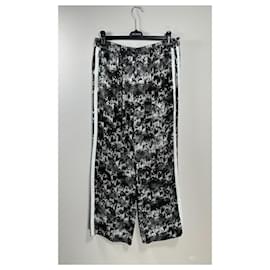Pantalones Escada Sport de viscosa
