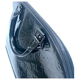 vernice anima louis vuitton total black