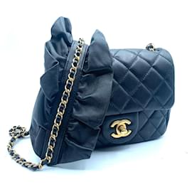 Borsa Chanel Puerto Banus Mini in pelle nera