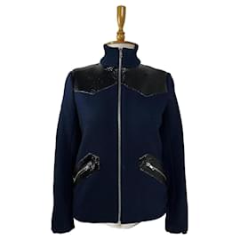 Maje Wattierte Jacke in Marineblau und Schwarz aus Wolle