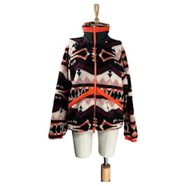 Chaqueta Woolrich de jacquard y lana sherpa