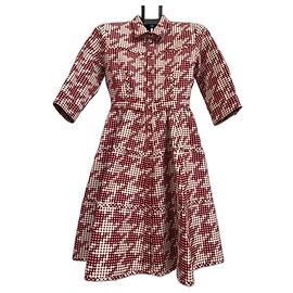 Bottega Veneta Zweifarbiges Midikleid in Bordeaux und Cremeweiß