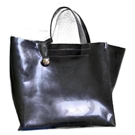 Borsa Furla in vernice nera