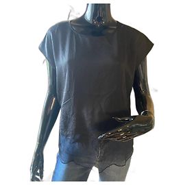 Blusa preta The Kooples com rede